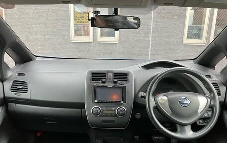 Nissan Leaf I, 2014 год, 598 000 рублей, 10 фотография