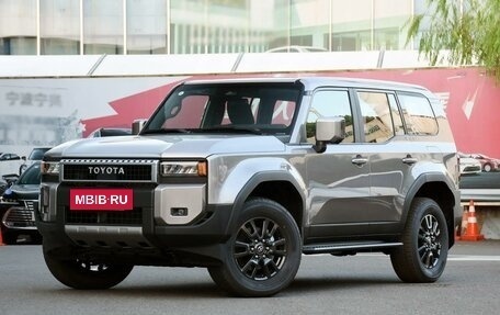 Toyota Land Cruiser Prado, 2024 год, 10 190 000 рублей, 5 фотография