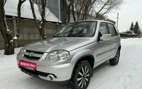 Chevrolet Niva I рестайлинг, 2010 год, 389 000 рублей, 3 фотография