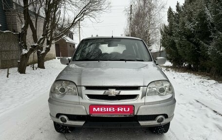 Chevrolet Niva I рестайлинг, 2010 год, 389 000 рублей, 2 фотография