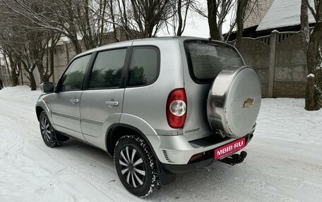 Chevrolet Niva I рестайлинг, 2010 год, 389 000 рублей, 5 фотография