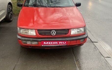 Volkswagen Passat B4, 1995 год, 185 000 рублей, 3 фотография