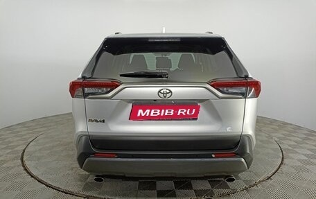 Toyota RAV4, 2019 год, 7 фотография