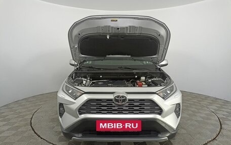 Toyota RAV4, 2019 год, 11 фотография