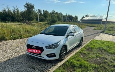 Hyundai Solaris II рестайлинг, 2019 год, 1 980 000 рублей, 2 фотография