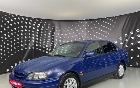 Toyota Avensis III рестайлинг, 2001 год, 439 000 рублей, 1 фотография