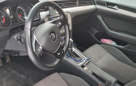 Volkswagen Passat B8 рестайлинг, 2014 год, 2 200 000 рублей, 4 фотография