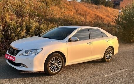 Toyota Camry, 2014 год, 2 250 000 рублей, 2 фотография