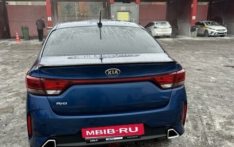 KIA Rio IV, 2021 год, 1 550 000 рублей, 3 фотография