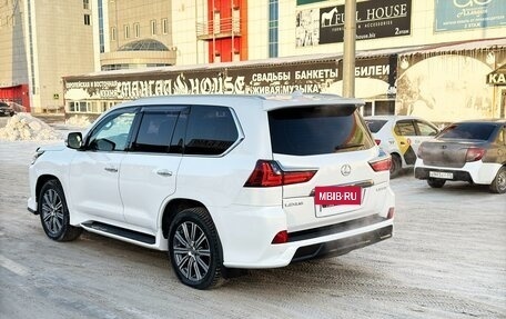 Lexus LX III, 2017 год, 8 150 000 рублей, 19 фотография