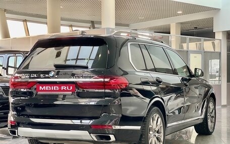 BMW X7, 2019 год, 8 100 000 рублей, 2 фотография