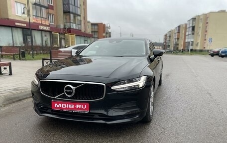 Volvo S90 II рестайлинг, 2019 год, 2 690 000 рублей, 1 фотография