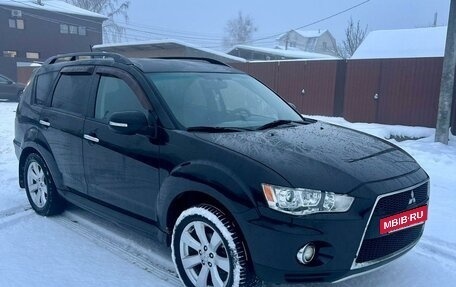 Mitsubishi Outlander III рестайлинг 3, 2010 год, 1 190 000 рублей, 7 фотография