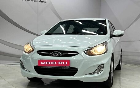 Hyundai Solaris II рестайлинг, 2013 год, 1 298 000 рублей, 2 фотография