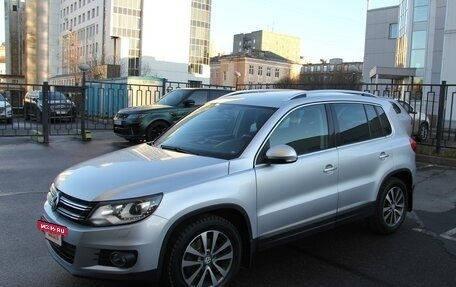 Volkswagen Tiguan I, 2012 год, 1 820 000 рублей, 3 фотография