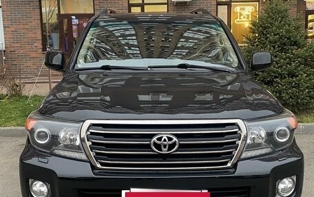 Toyota Land Cruiser 200, 2007 год, 3 200 000 рублей, 2 фотография