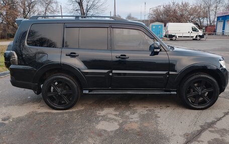 Mitsubishi Pajero IV, 2007 год, 1 550 000 рублей, 17 фотография