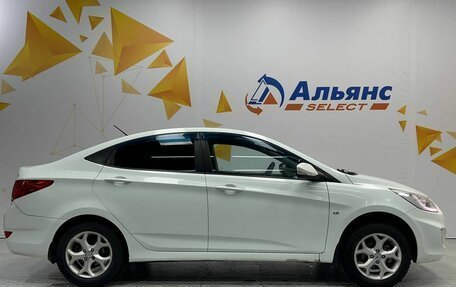 Hyundai Solaris II рестайлинг, 2013 год, 970 000 рублей, 2 фотография