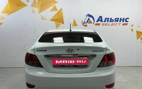 Hyundai Solaris II рестайлинг, 2013 год, 970 000 рублей, 4 фотография