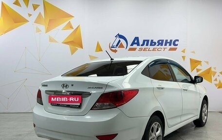 Hyundai Solaris II рестайлинг, 2013 год, 970 000 рублей, 3 фотография