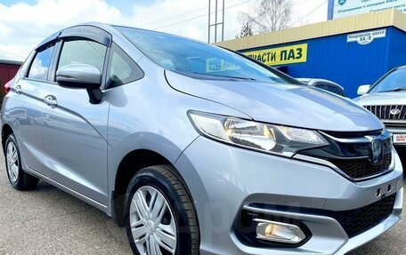 Honda Fit III, 2018 год, 1 370 000 рублей, 3 фотография