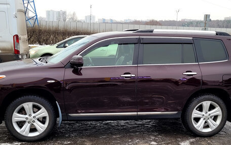 Toyota Highlander III, 2011 год, 2 150 000 рублей, 5 фотография