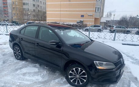 Volkswagen Jetta VI, 2012 год, 840 000 рублей, 3 фотография