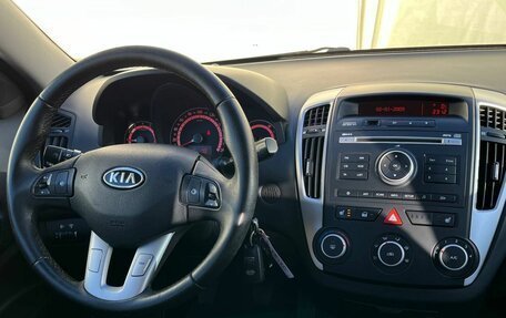 KIA cee'd I рестайлинг, 2011 год, 866 000 рублей, 16 фотография