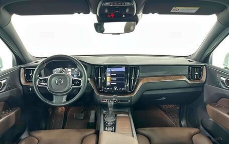 Volvo XC60 II, 2020 год, 3 690 000 рублей, 7 фотография