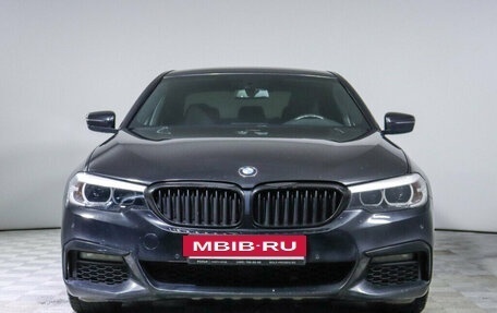 BMW 5 серия, 2019 год, 3 300 000 рублей, 2 фотография