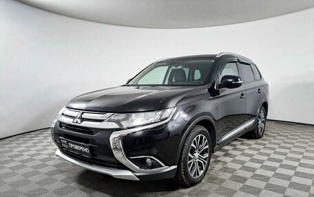 Mitsubishi Outlander III рестайлинг 3, 2018 год, 2 141 200 рублей, 1 фотография