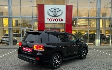 Toyota Land Cruiser 200, 2020 год, 8 950 000 рублей, 5 фотография