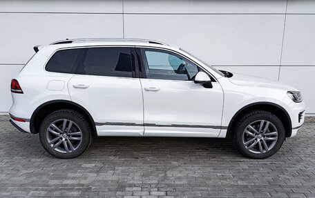 Volkswagen Touareg III, 2018 год, 3 760 000 рублей, 4 фотография