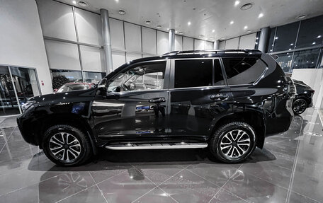 Toyota Land Cruiser Prado 150 рестайлинг 2, 2020 год, 7 329 000 рублей, 12 фотография