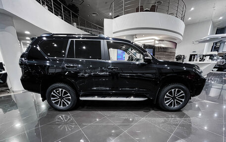 Toyota Land Cruiser Prado 150 рестайлинг 2, 2020 год, 7 329 000 рублей, 8 фотография