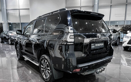 Toyota Land Cruiser Prado 150 рестайлинг 2, 2020 год, 7 329 000 рублей, 11 фотография