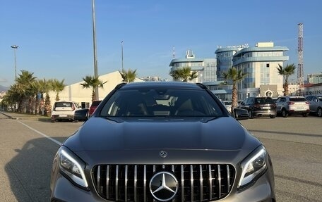 Mercedes-Benz GLA, 2018 год, 3 100 000 рублей, 10 фотография