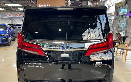 Toyota Alphard III, 2021 год, 11 200 000 рублей, 3 фотография