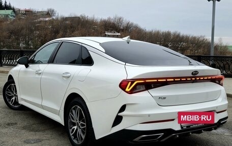 KIA K5, 2021 год, 2 400 000 рублей, 4 фотография