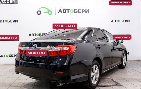 Toyota Camry, 2012 год, 1 780 000 рублей, 5 фотография