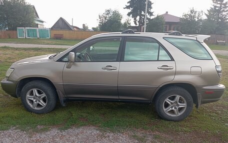 Lexus RX IV рестайлинг, 2001 год, 900 000 рублей, 6 фотография