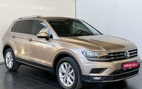 Volkswagen Tiguan II, 2017 год, 2 780 000 рублей, 1 фотография