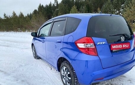 Honda Fit III, 2010 год, 920 000 рублей, 3 фотография