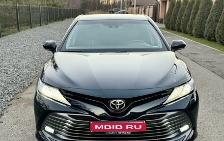 Toyota Camry, 2018 год, 3 120 000 рублей, 15 фотография