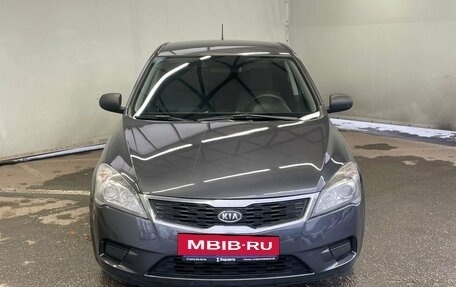 KIA cee'd I рестайлинг, 2010 год, 740 000 рублей, 3 фотография