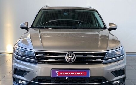 Volkswagen Tiguan II, 2017 год, 2 780 000 рублей, 3 фотография