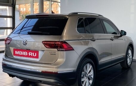 Volkswagen Tiguan II, 2017 год, 2 780 000 рублей, 5 фотография