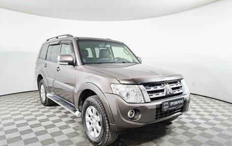 Mitsubishi Pajero IV, 2013 год, 2 559 900 рублей, 3 фотография