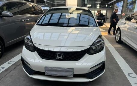 Honda Fit, 2021 год, 1 300 000 рублей, 2 фотография