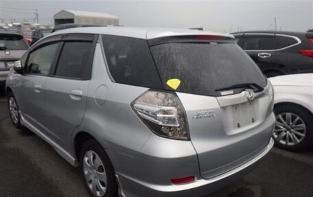 Honda Fit Shuttle I рестайлинг, 2013 год, 930 000 рублей, 4 фотография